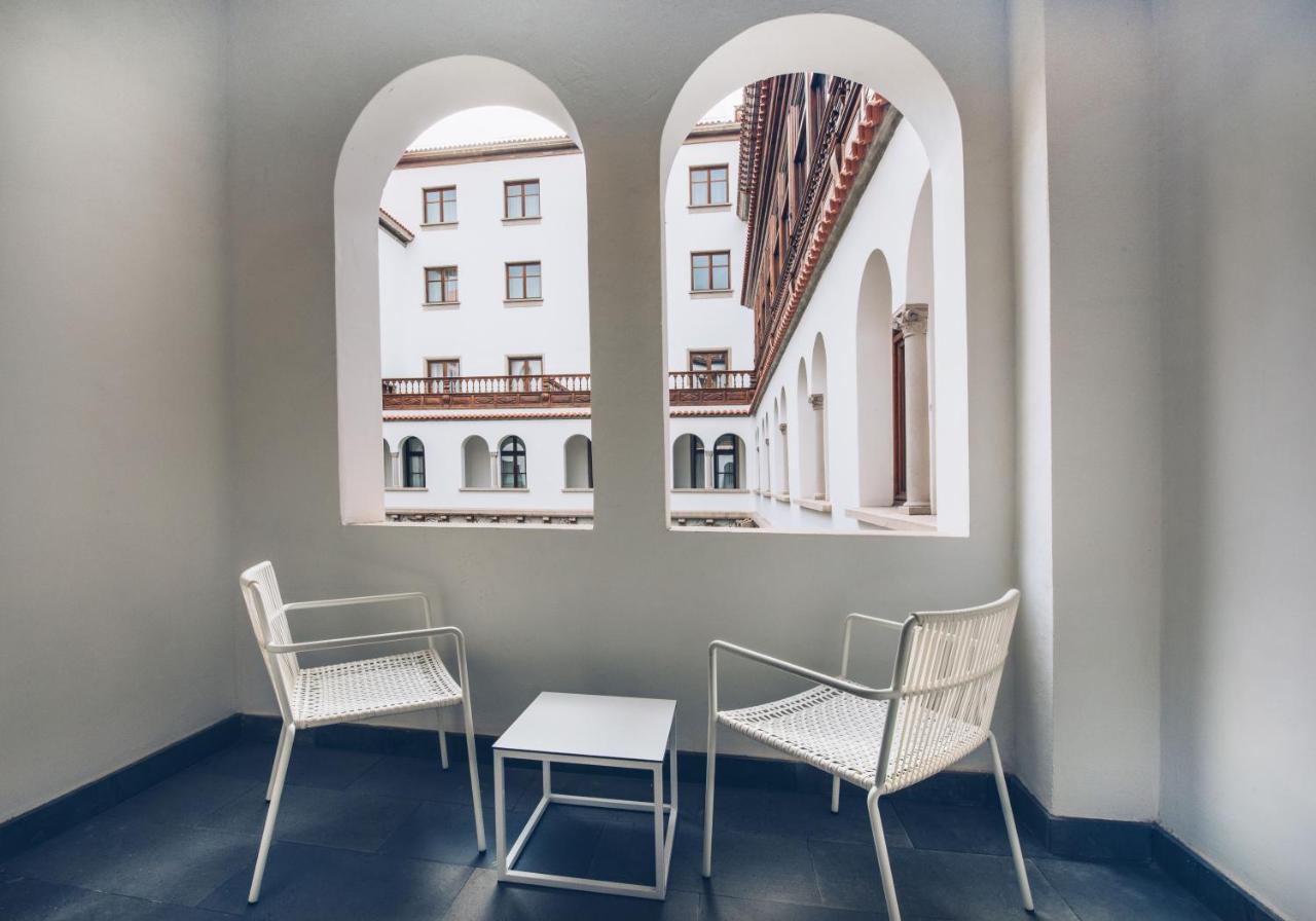 Iberostar Heritage Grand Mencey Santa Cruz de Tenerife Esterno foto The interior of the museum