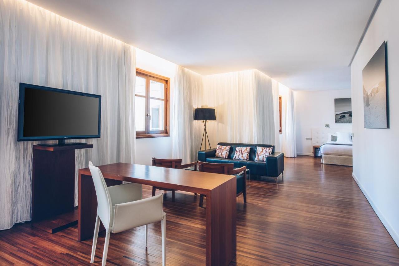 Iberostar Heritage Grand Mencey Santa Cruz de Tenerife Esterno foto Suite