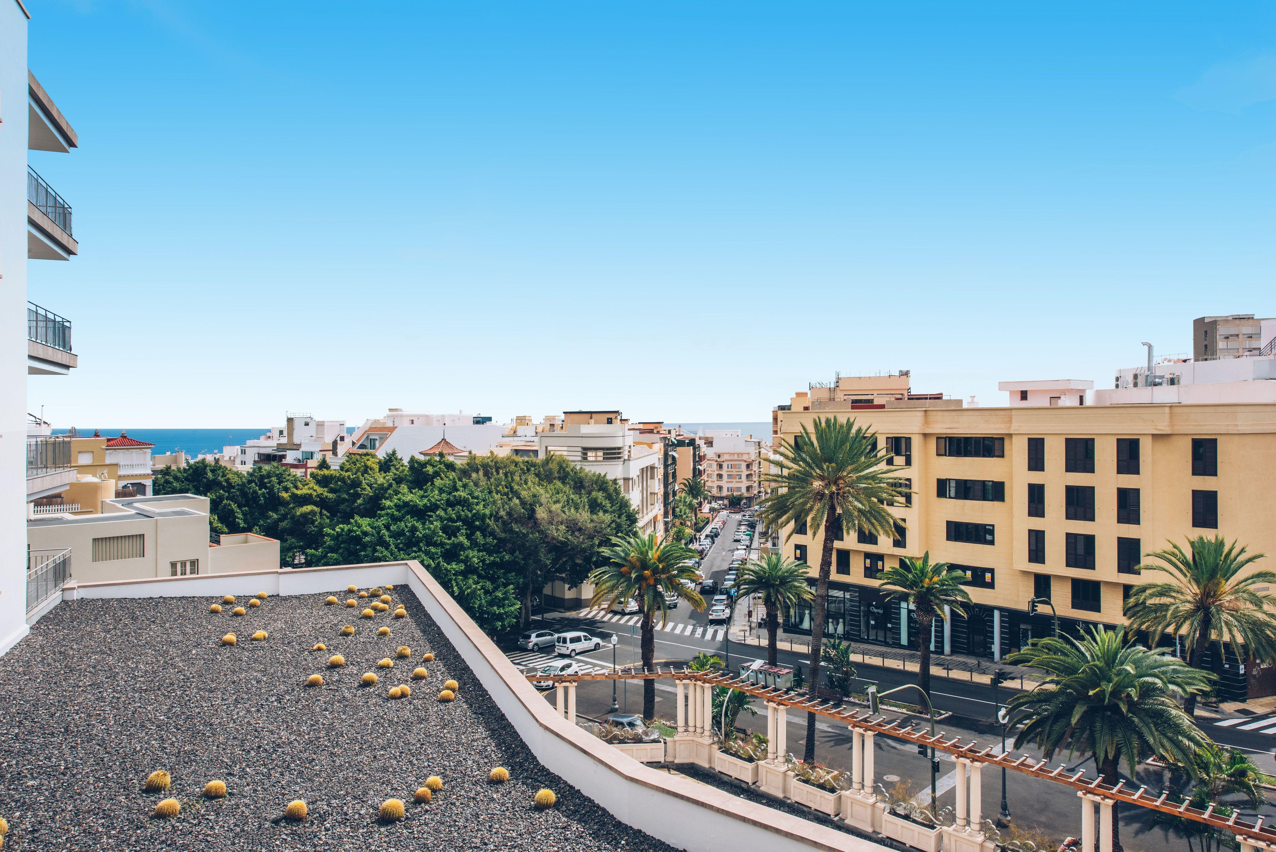 Iberostar Heritage Grand Mencey Santa Cruz de Tenerife Esterno foto View of the town