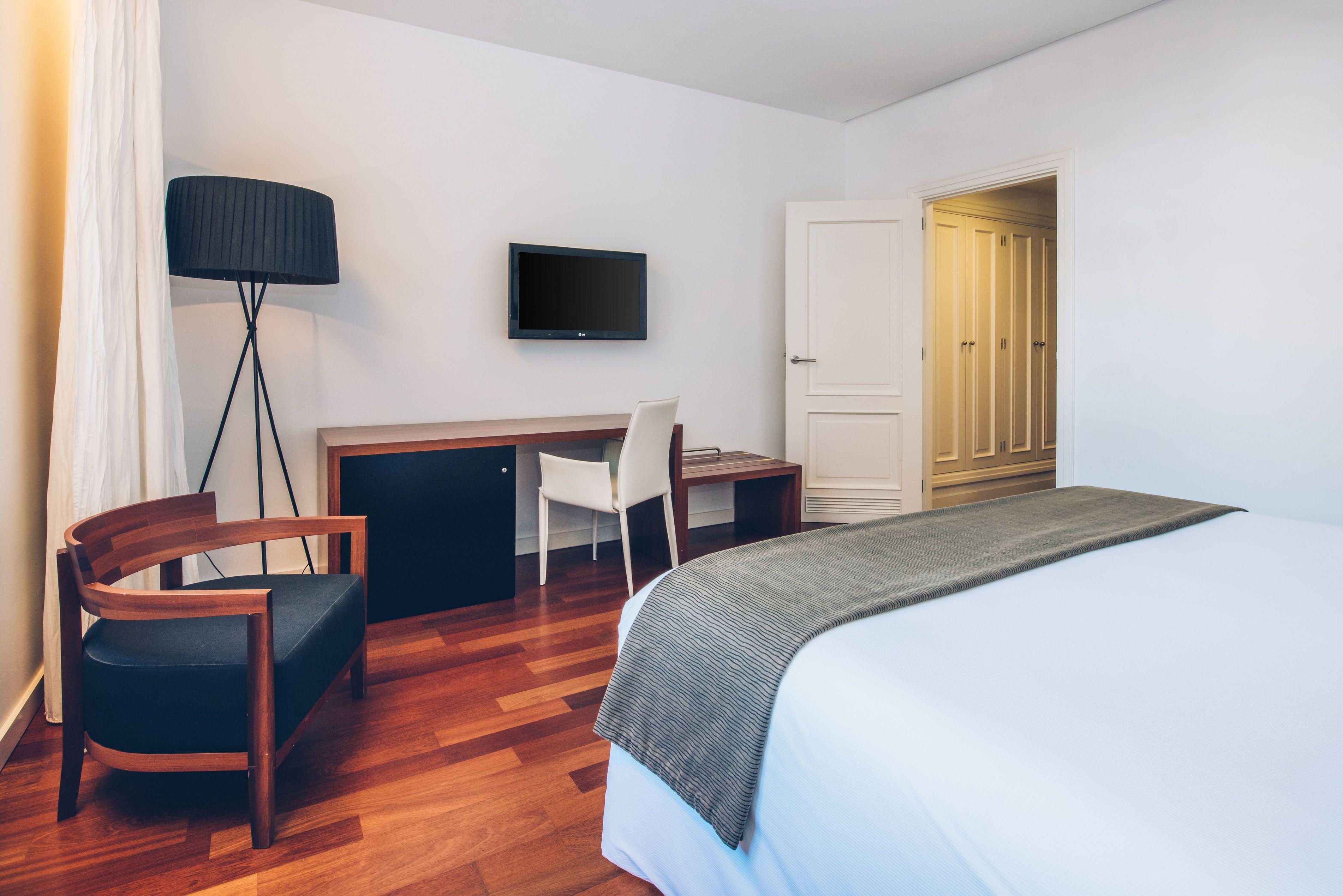 Iberostar Heritage Grand Mencey Santa Cruz de Tenerife Esterno foto A room at the hotel