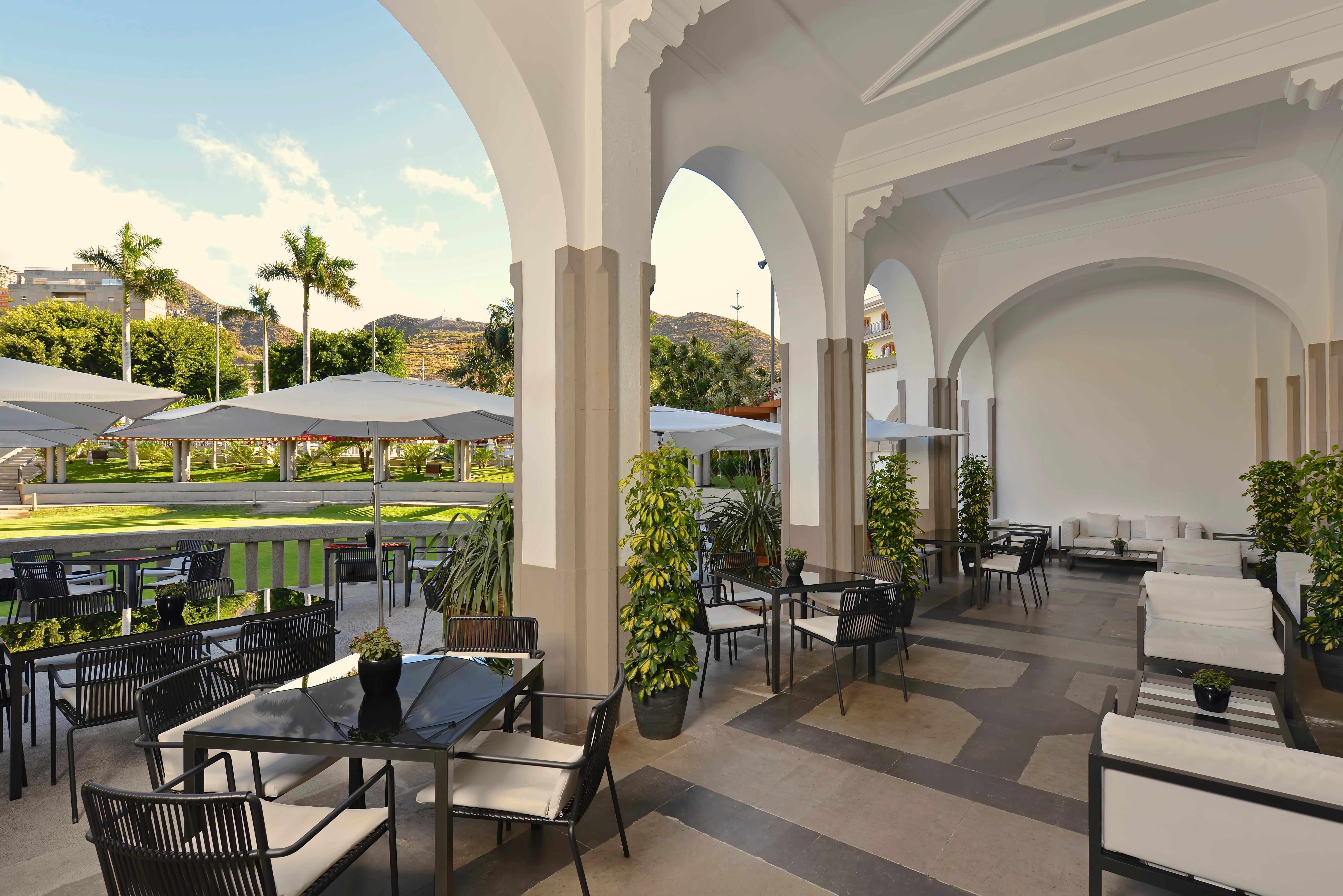 Iberostar Heritage Grand Mencey Santa Cruz de Tenerife Esterno foto The Terrace at the Beverly Hills Hotel