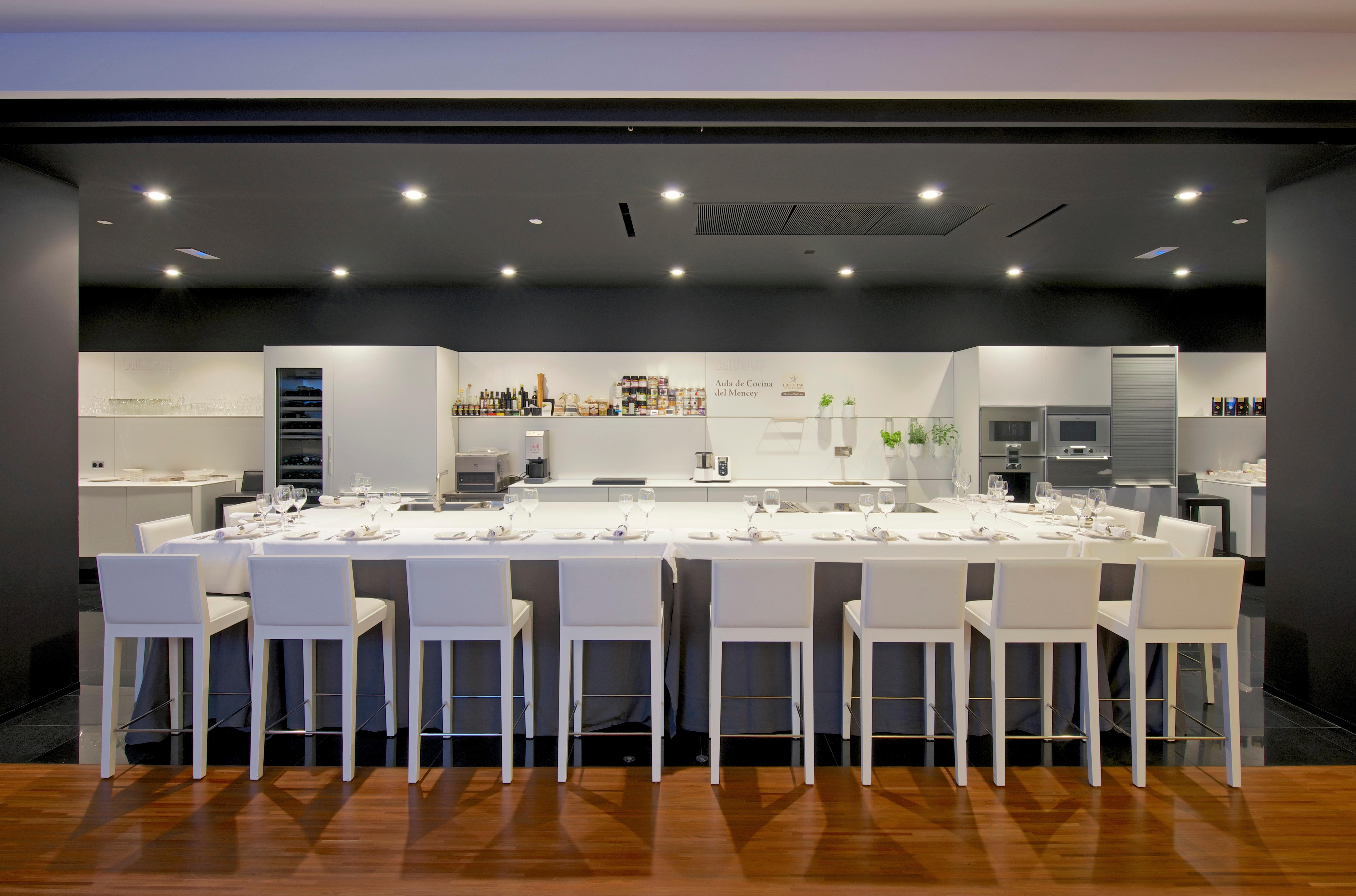 Iberostar Heritage Grand Mencey Santa Cruz de Tenerife Esterno foto The kitchen at the Cooking Studio