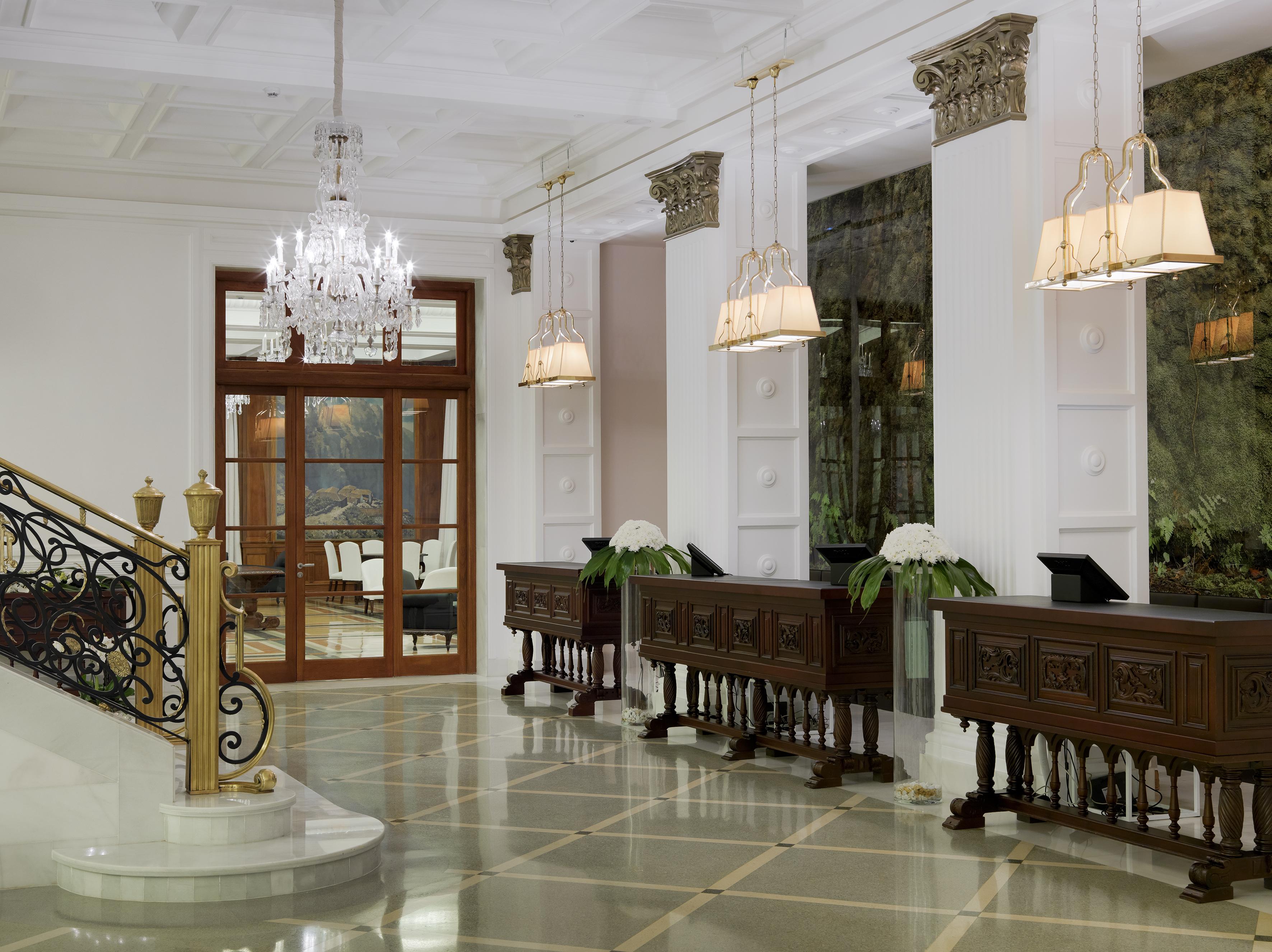 Iberostar Heritage Grand Mencey Santa Cruz de Tenerife Esterno foto The lobby of the hotel