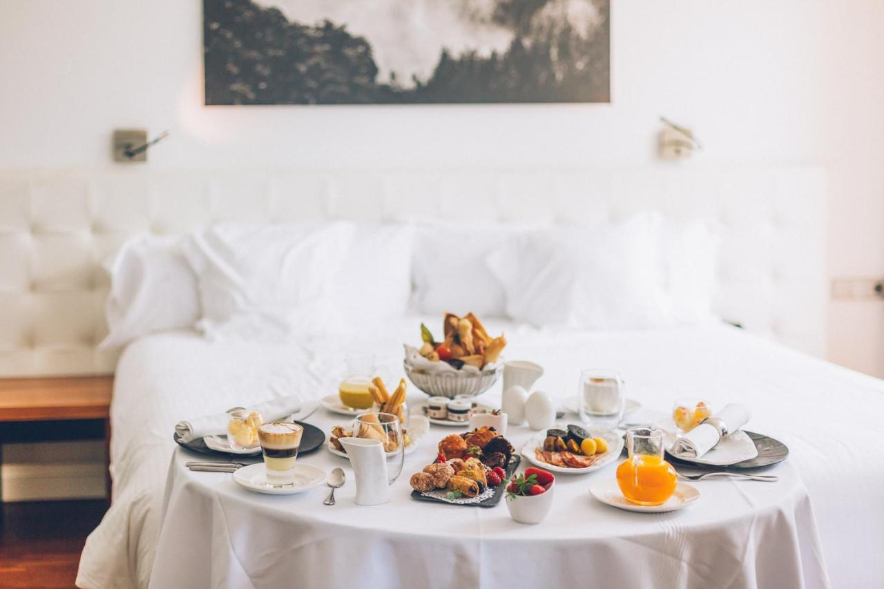 Iberostar Heritage Grand Mencey Santa Cruz de Tenerife Esterno foto Room service