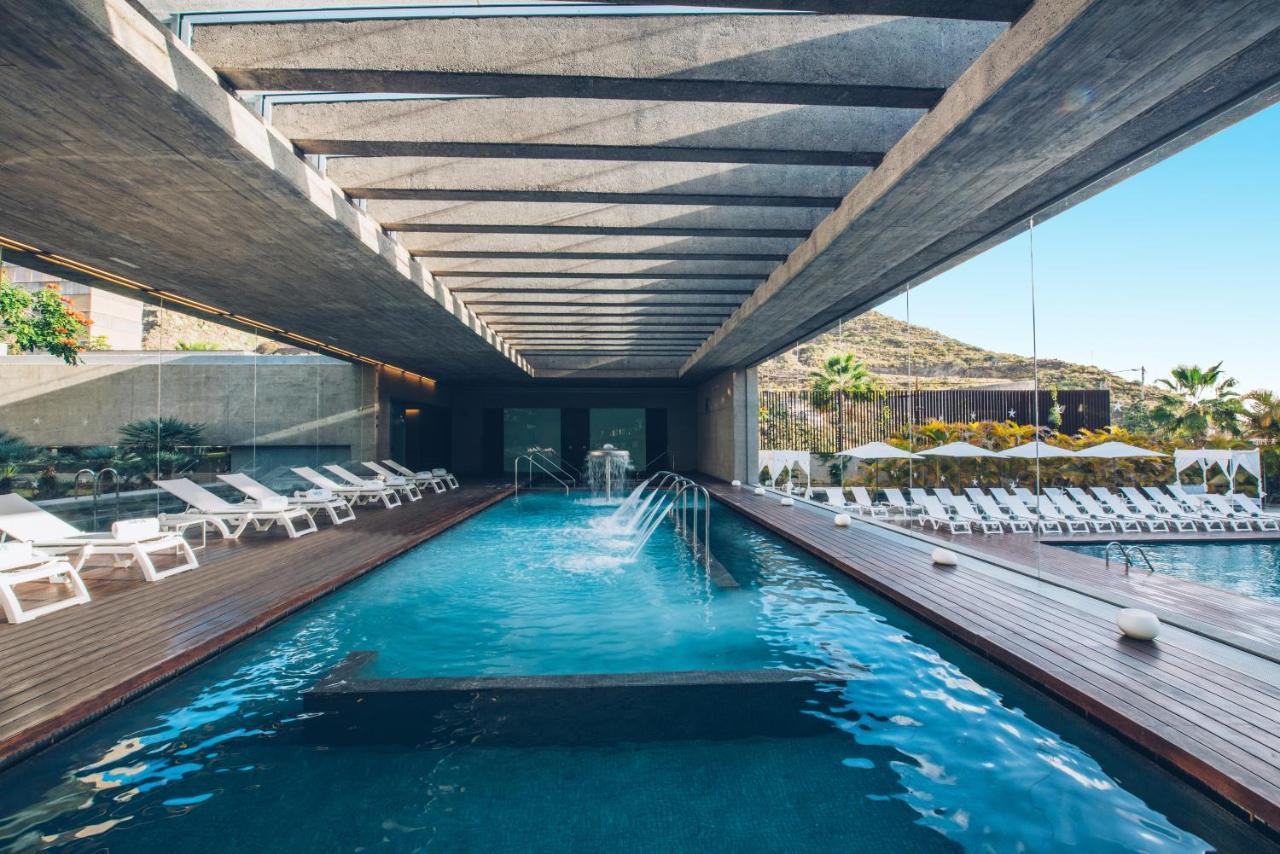 Iberostar Heritage Grand Mencey Santa Cruz de Tenerife Esterno foto The pool at the hotel